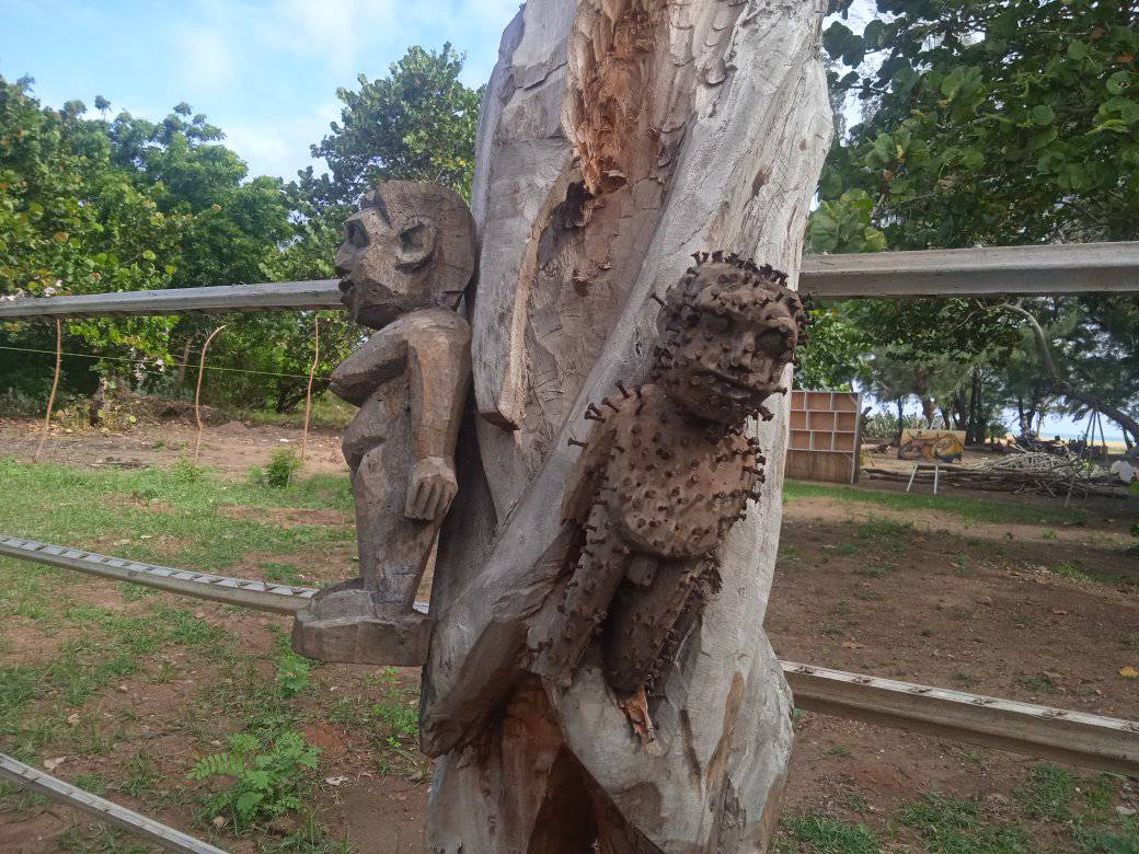 Sculpteurs à l'œuvre